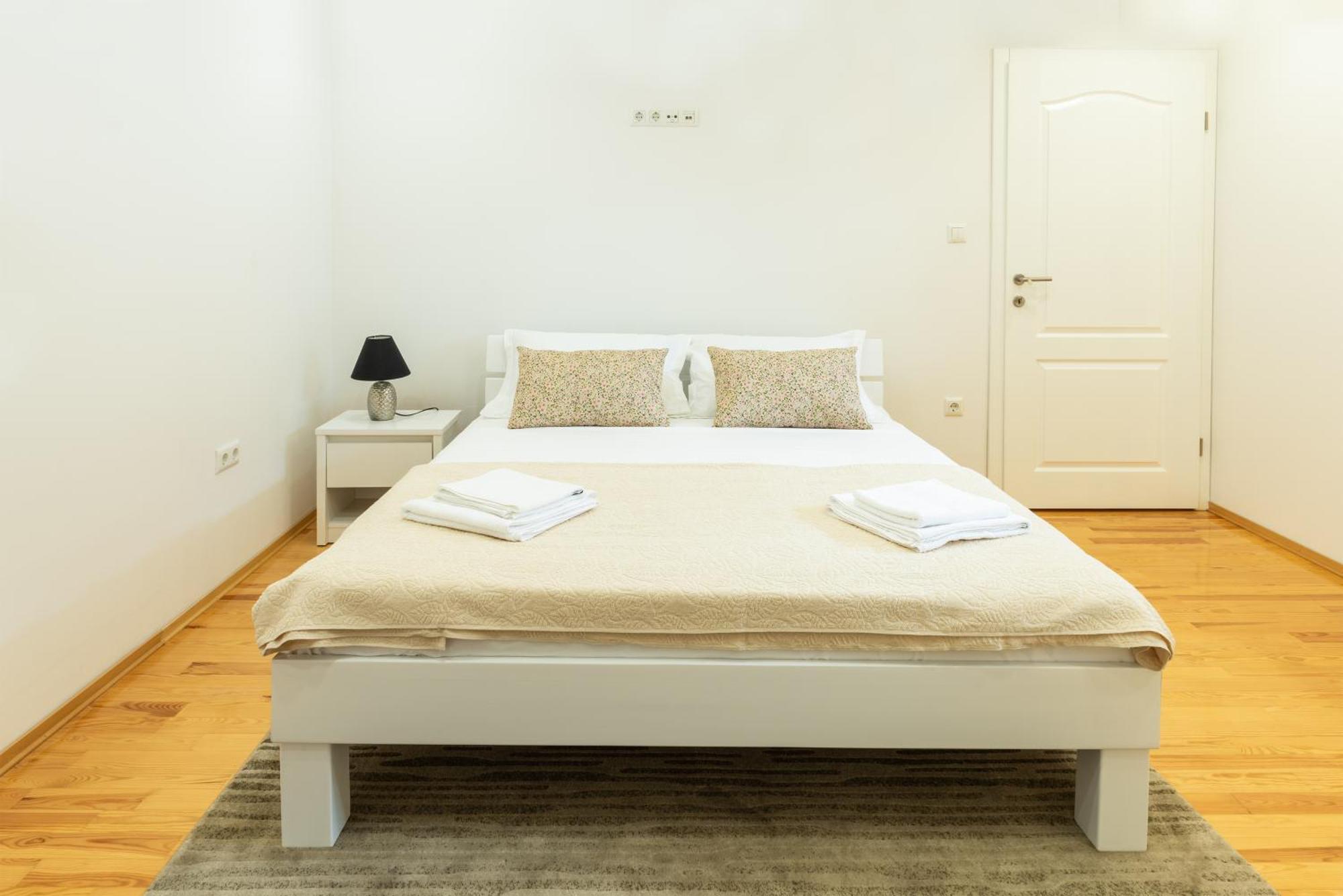 Bulbul Apartment *